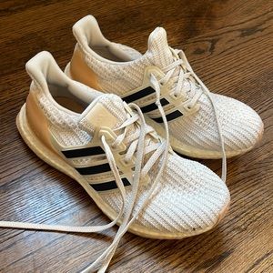 Adidas Ultraboost women’s Size 6